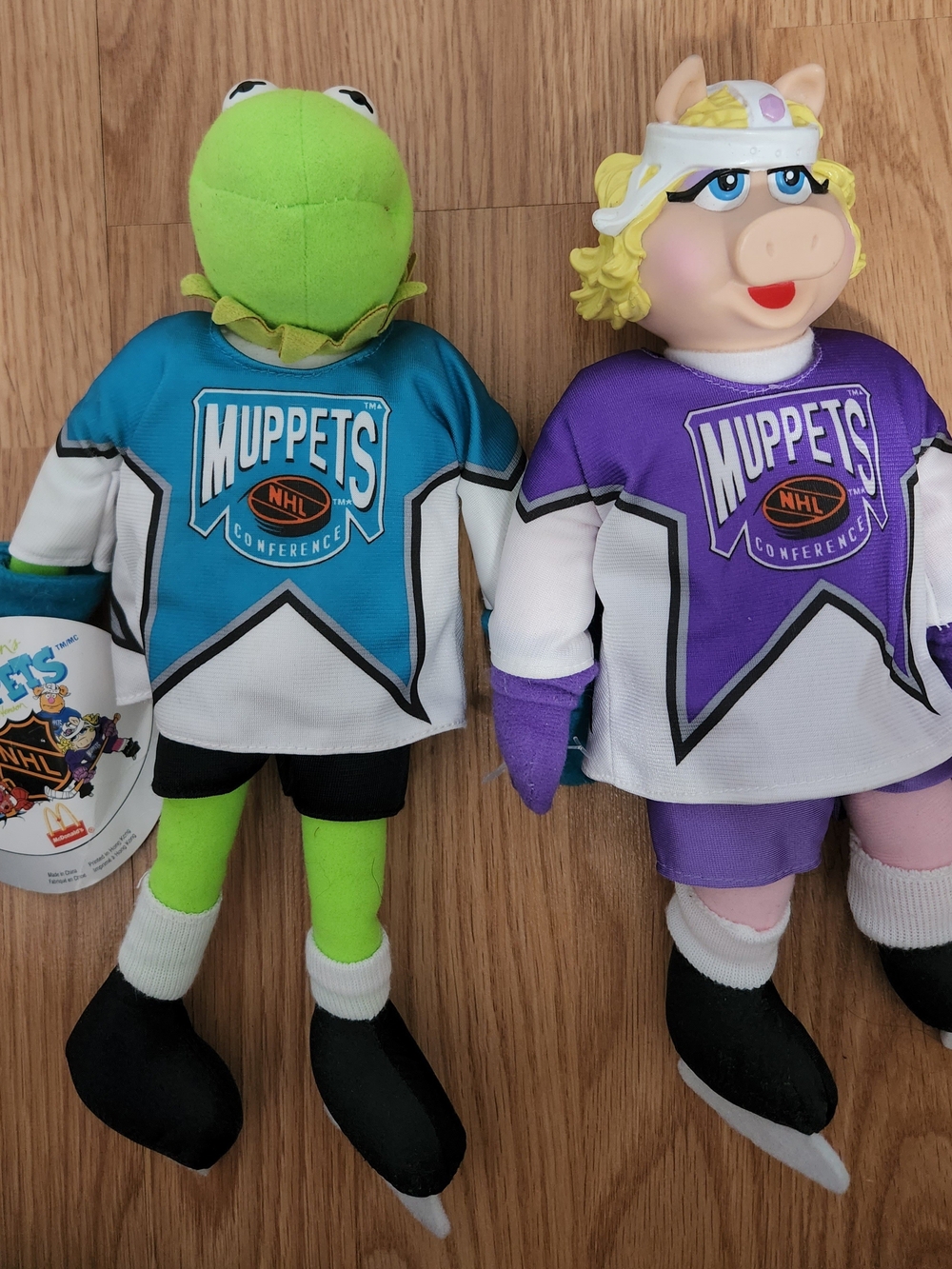 Plush 1995 Hockey Doll - Kermit & Miss Piggy